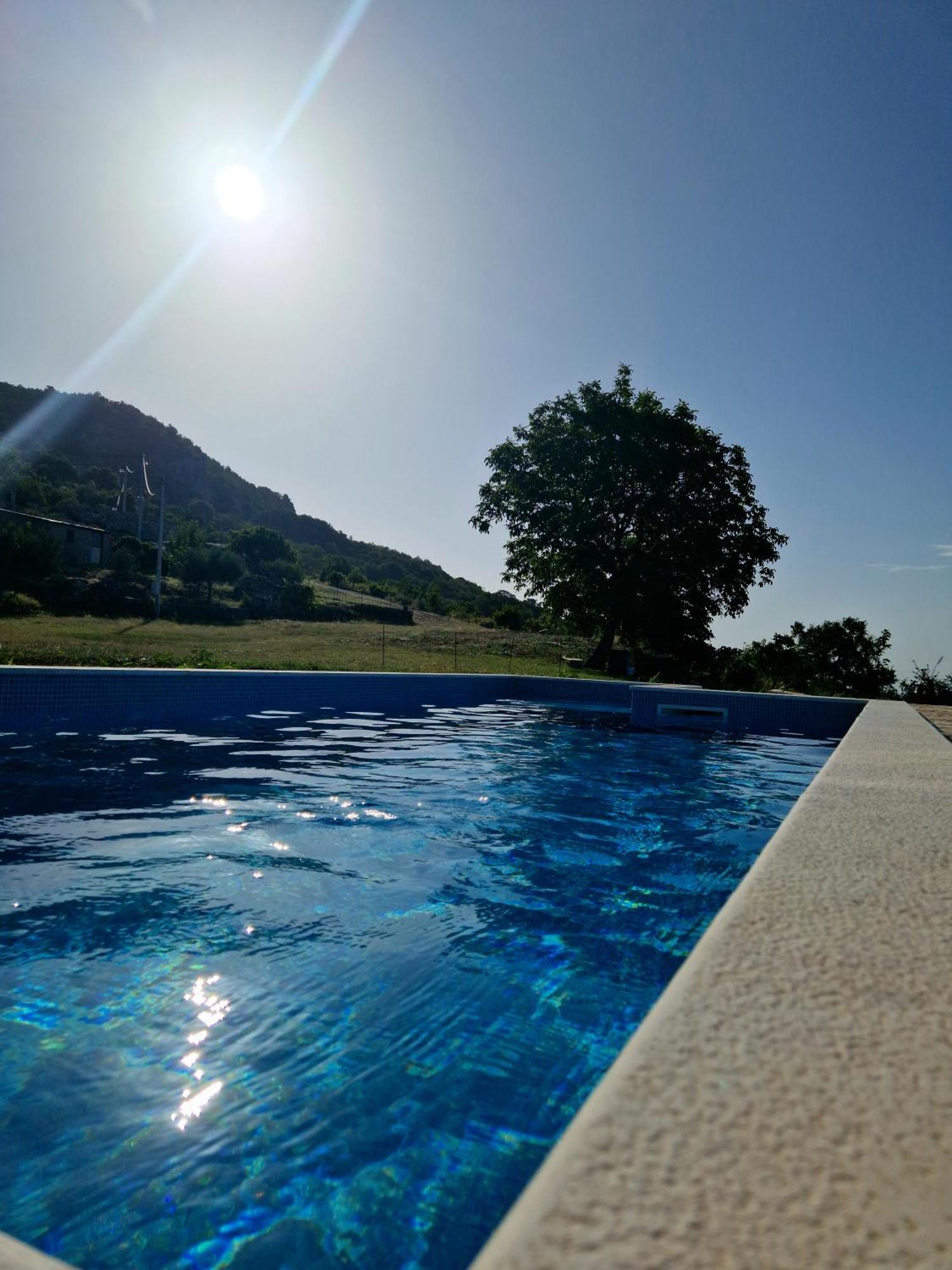 Country Home Dolac Bar Bagian luar foto