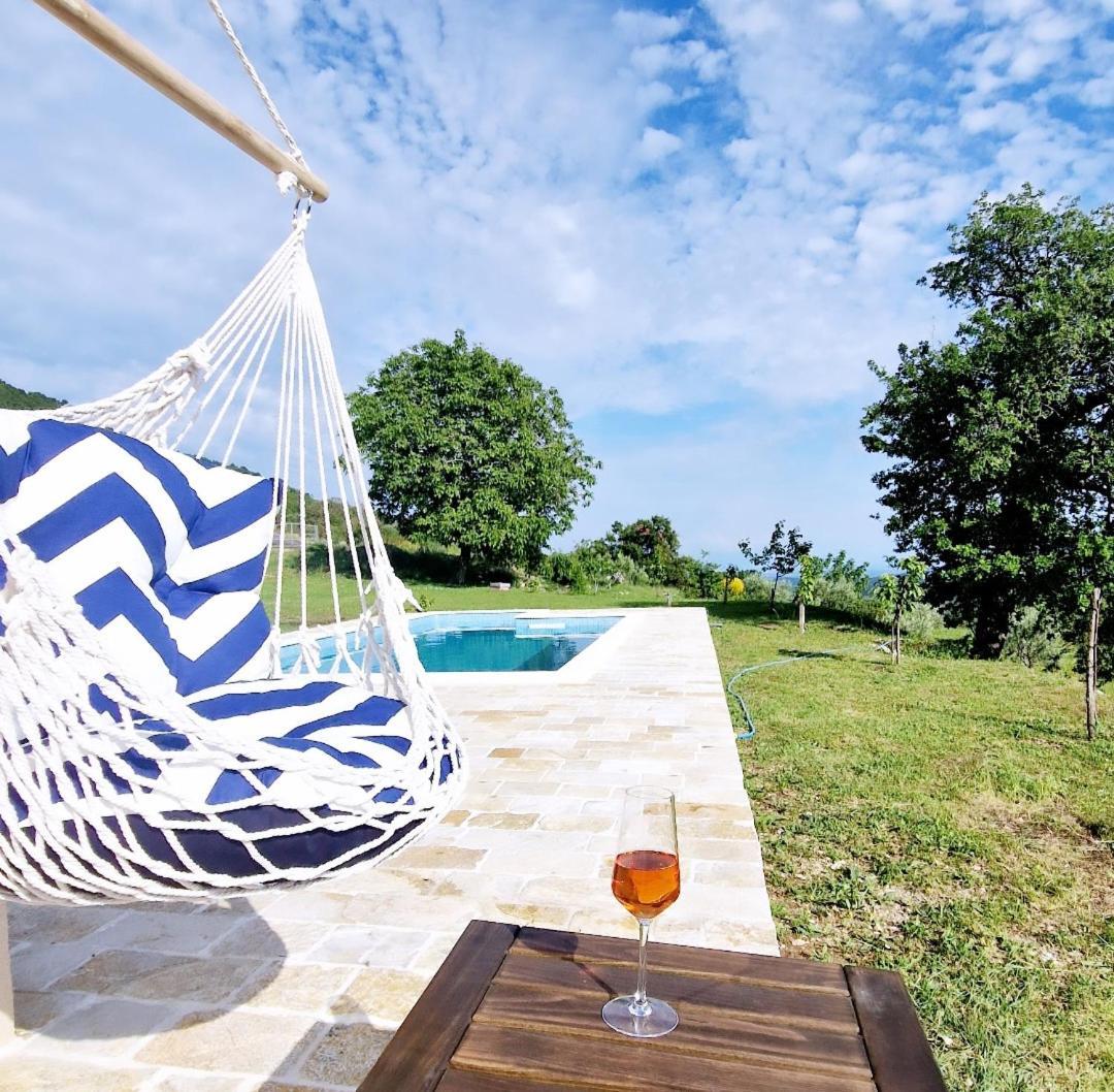 Country Home Dolac Bar Bagian luar foto