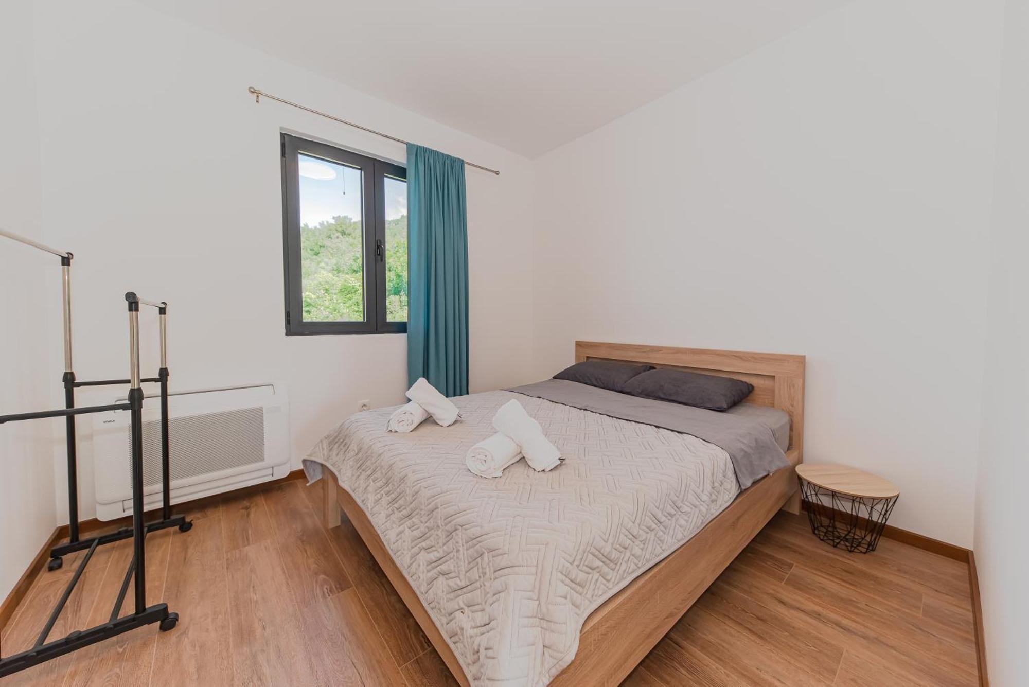 Country Home Dolac Bar Bagian luar foto