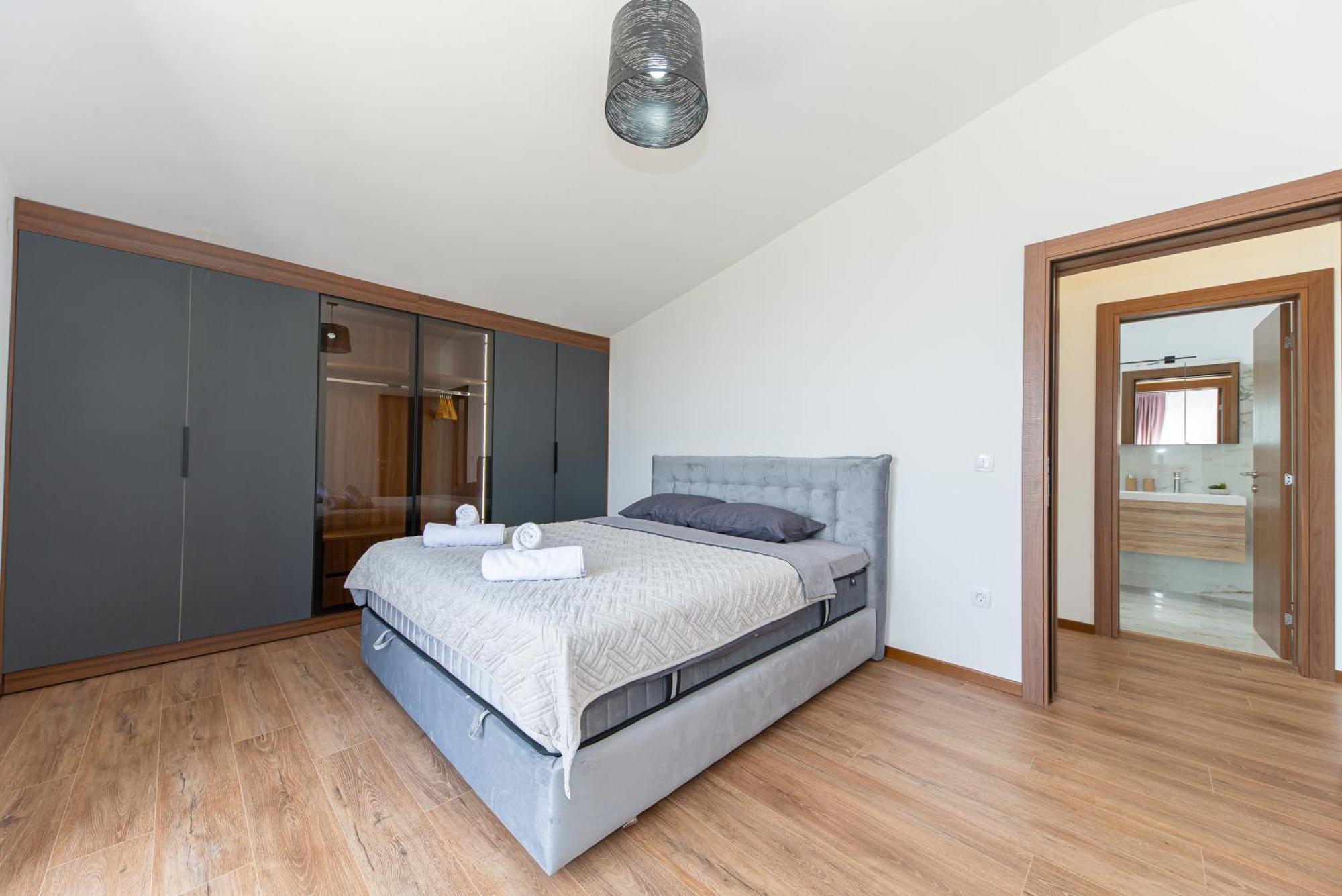 Country Home Dolac Bar Bagian luar foto